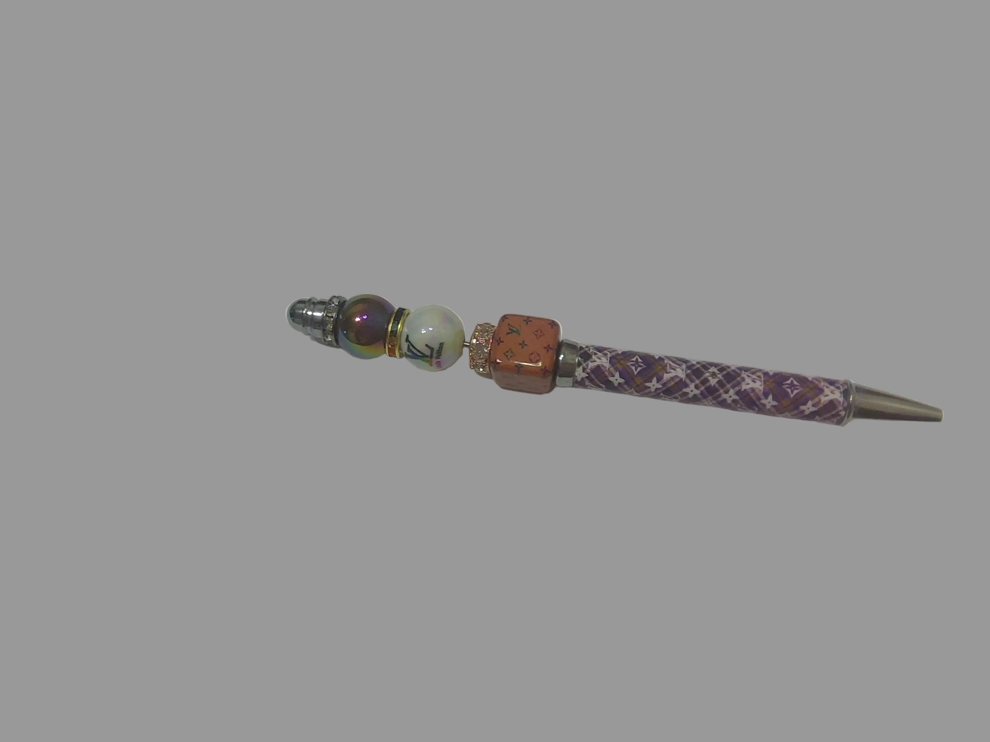 Beaded pen