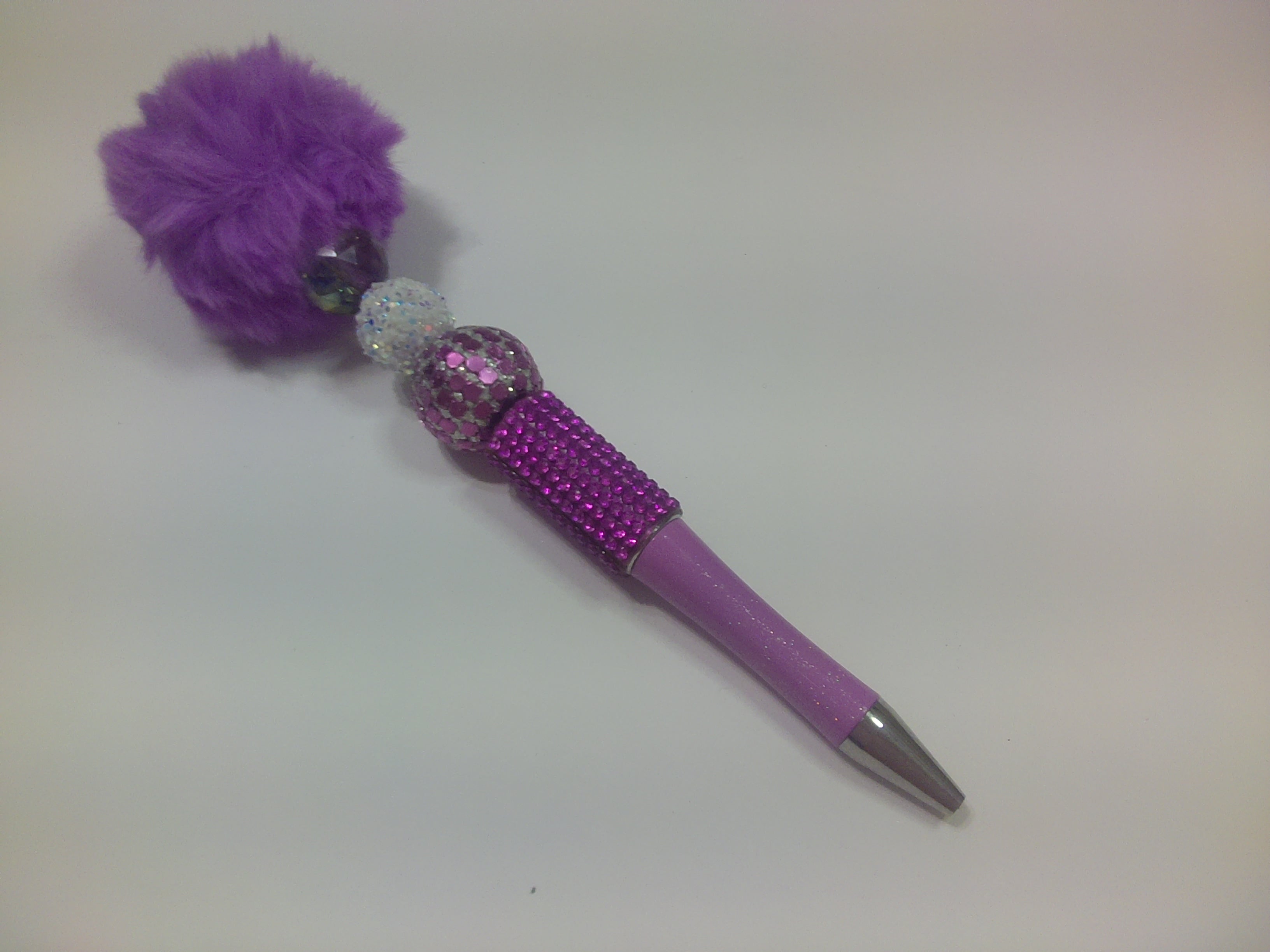 Pom-pom beaded pen